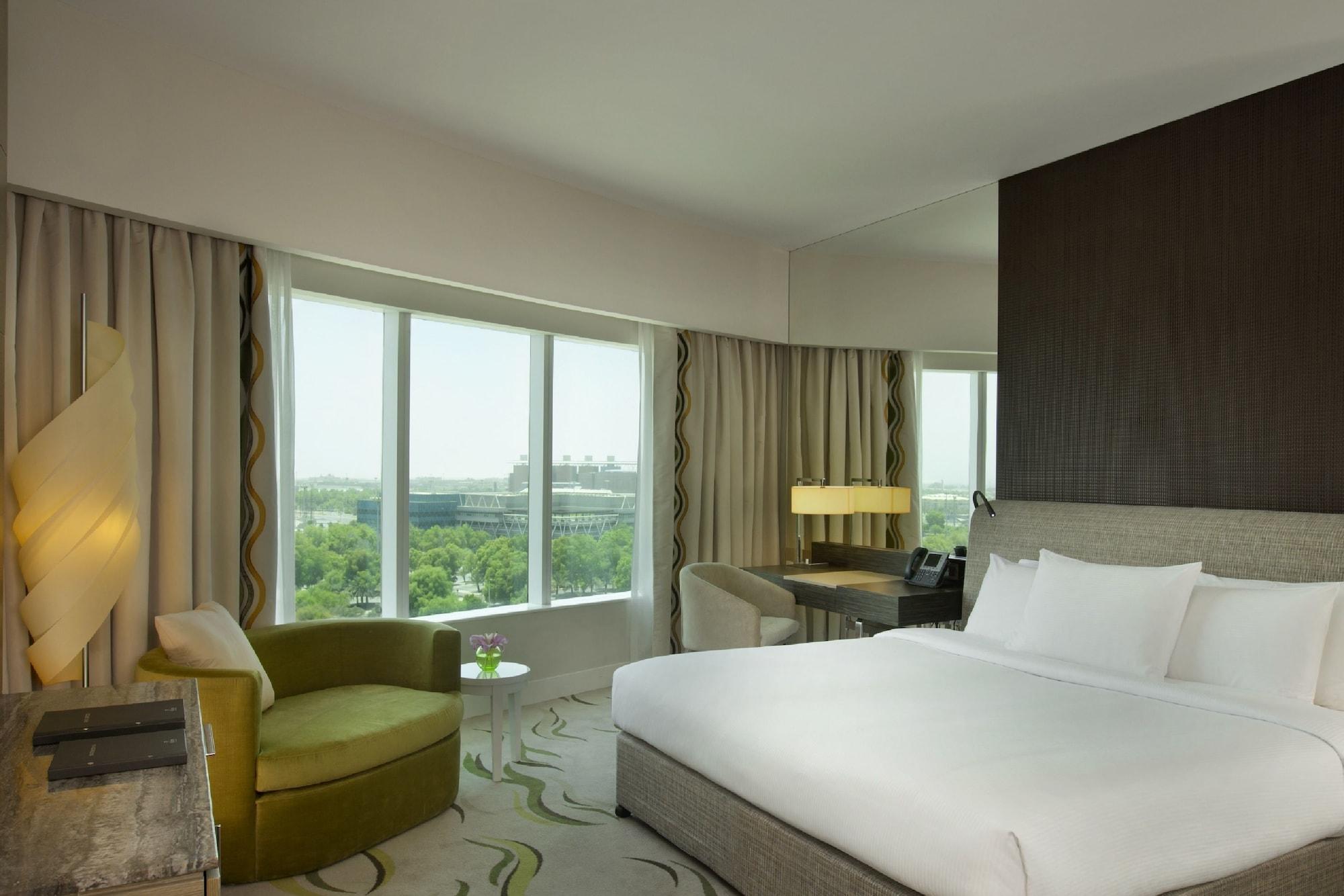 Millennium Al Rawdah 5*