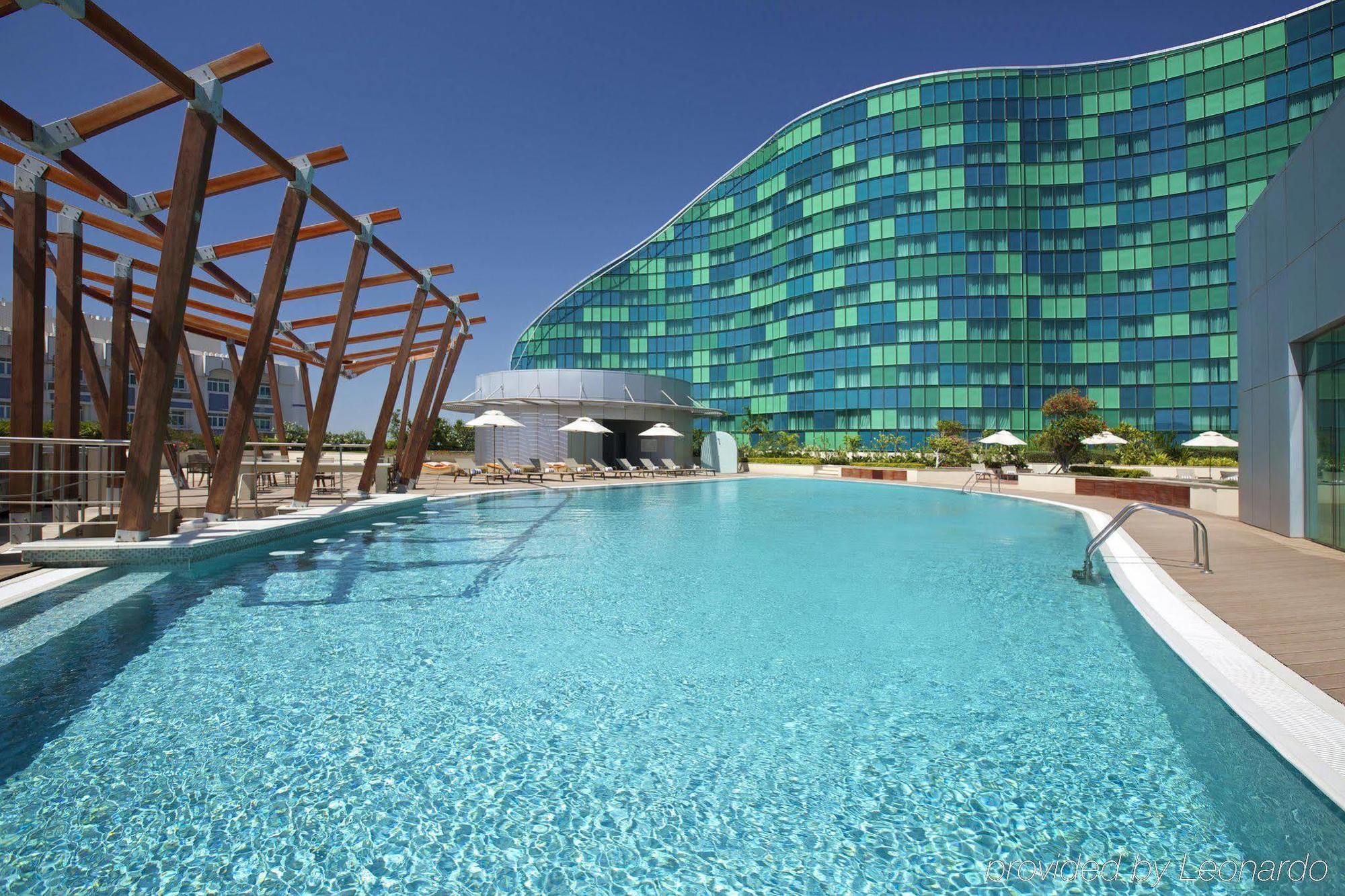 Millennium Al Rawdah 5* Abu Dhabi