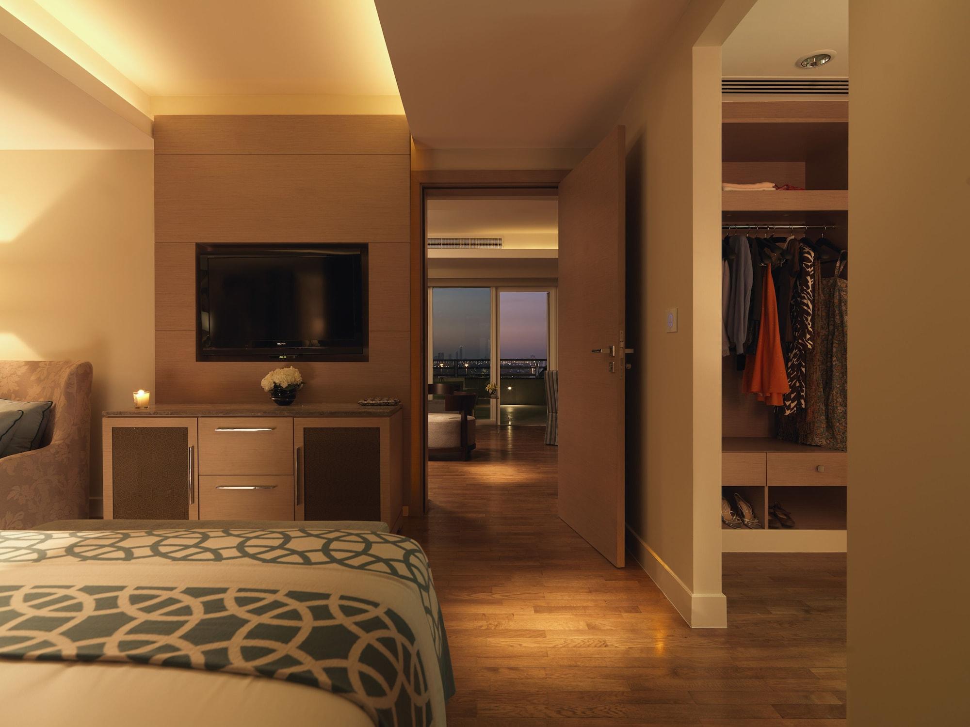 Millennium Al Rawdah Hotel 5*
