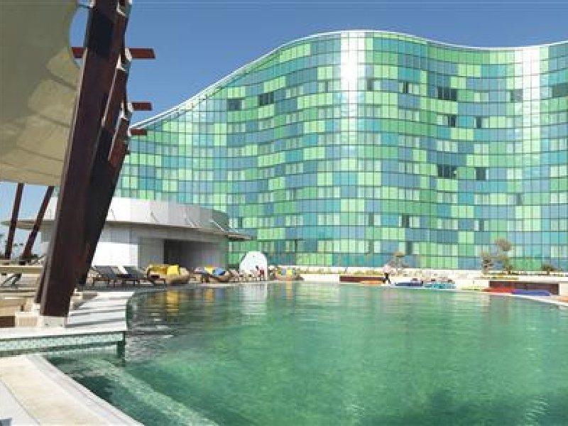 Hotel Millennium Al Rawdah 5*