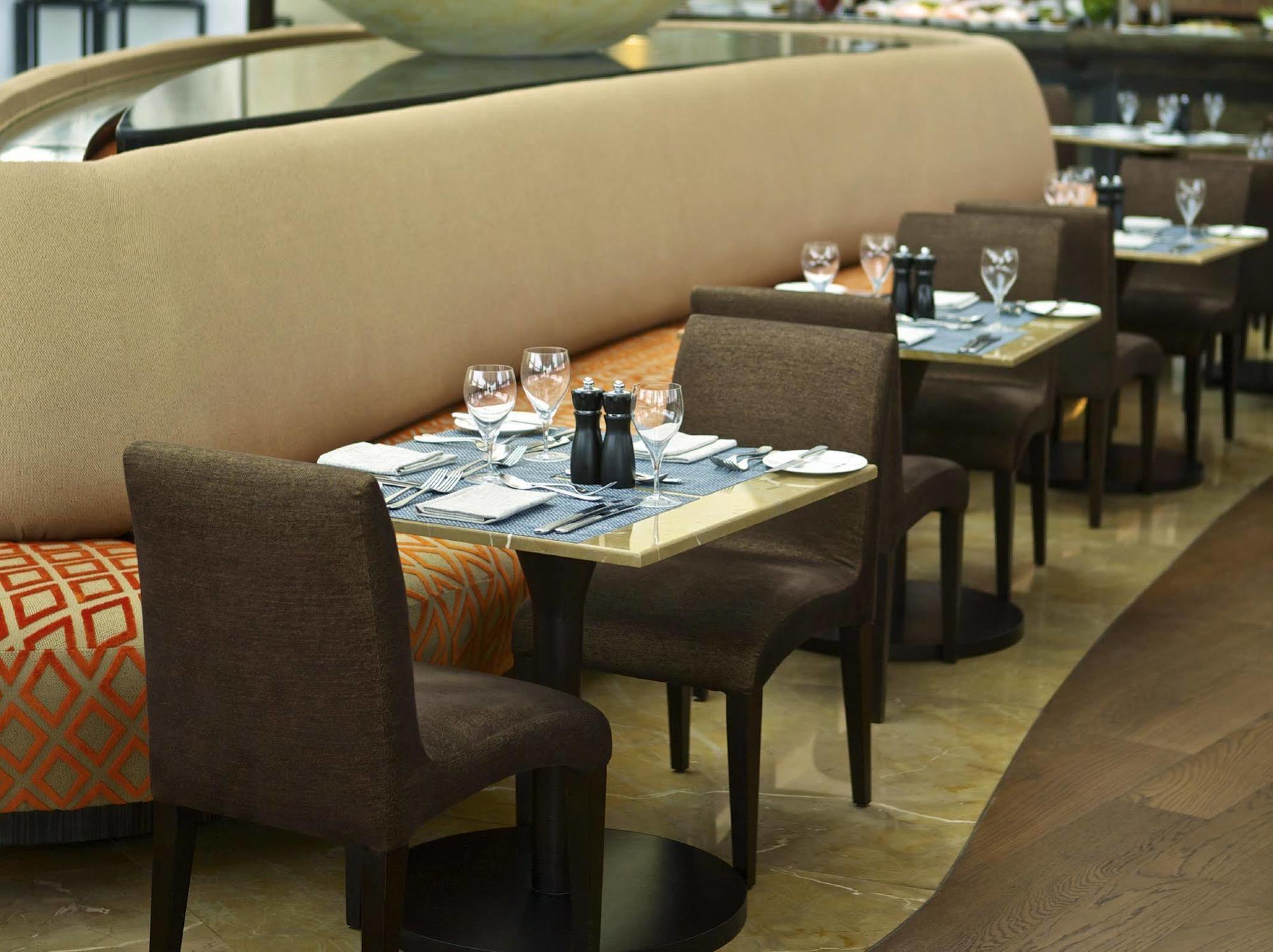 Millennium Al Rawdah 5* Abu Dhabi
